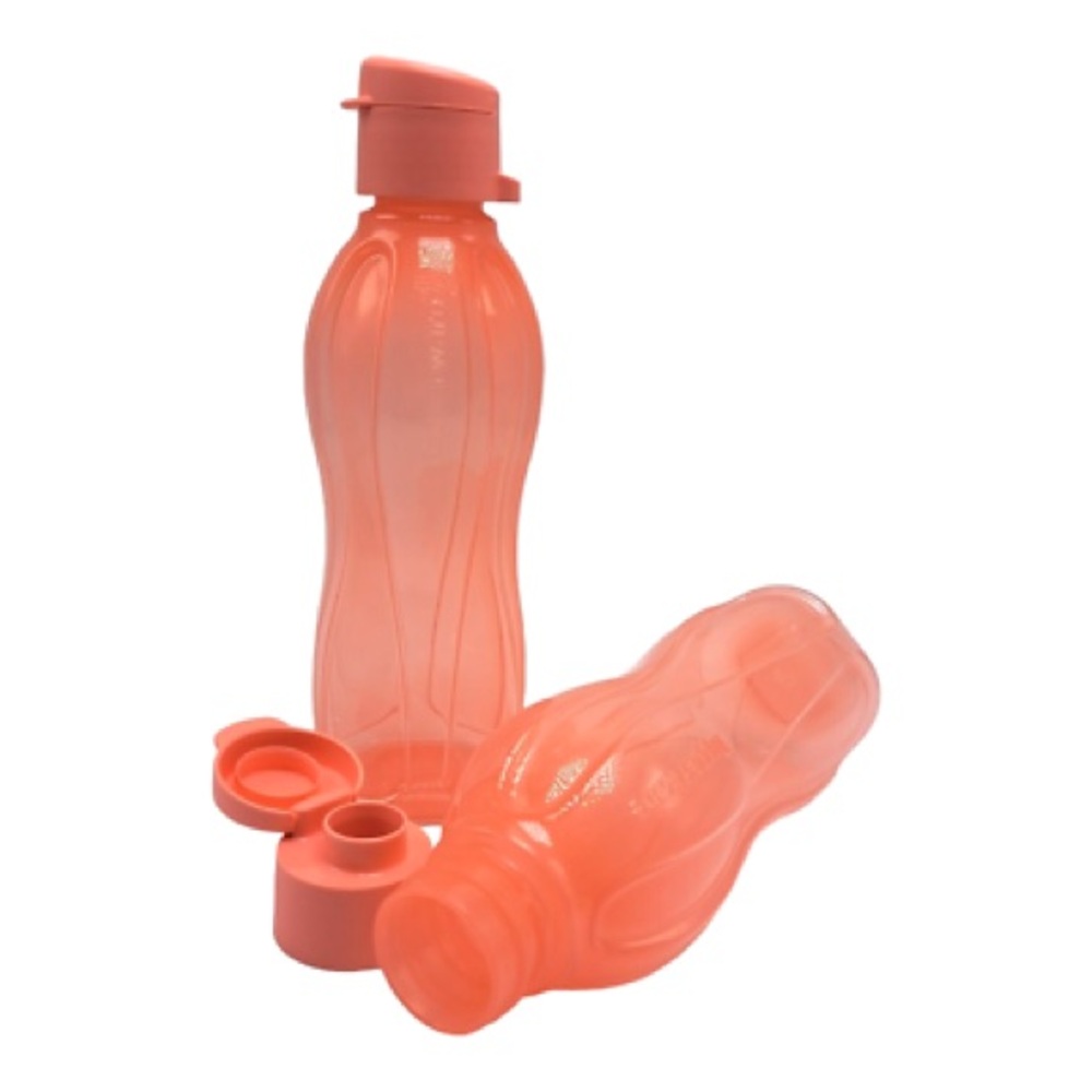 Tupperware Medium Water Bottle in Peach/Orange